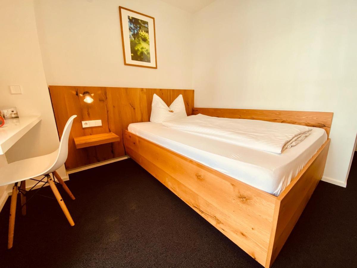 Stadthotel Waldhorn Kirchheim unter Teck Ngoại thất bức ảnh